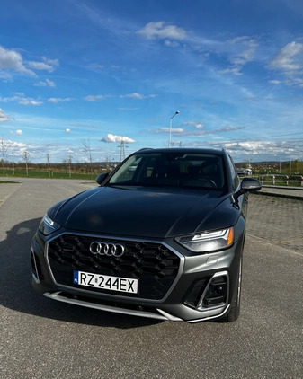 Audi Q5 cena 173000 przebieg: 23380, rok produkcji 2021 z Rzeszów małe 742